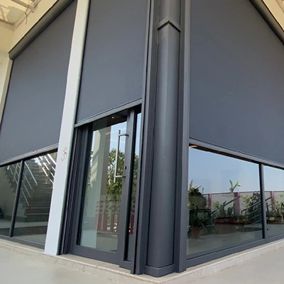 Motorised/Smart Screen